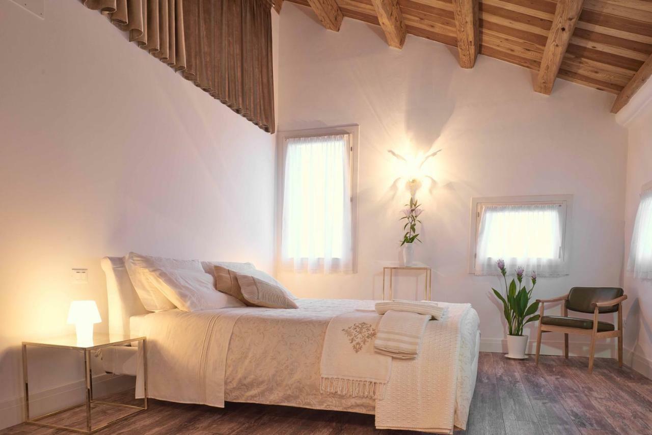 B&B Le Tre Corti เตรวิโซ ภายนอก รูปภาพ