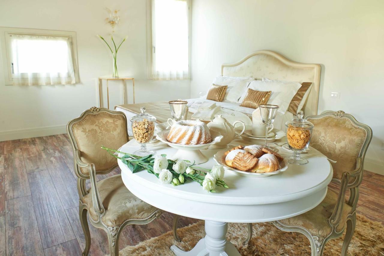 B&B Le Tre Corti เตรวิโซ ภายนอก รูปภาพ