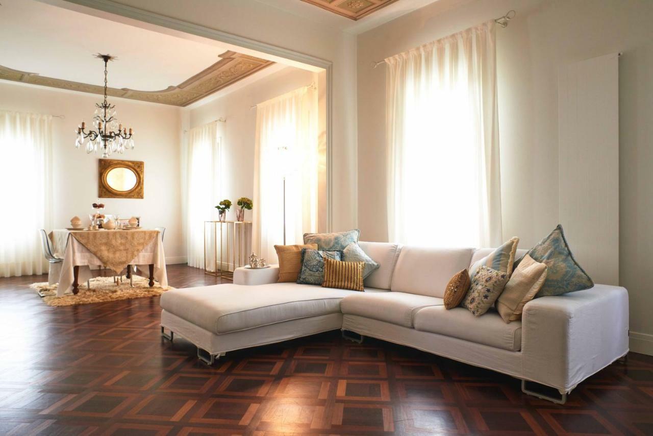 B&B Le Tre Corti เตรวิโซ ภายนอก รูปภาพ